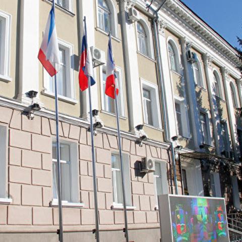 Аксенов поручил всем заместителям главы Симферополя покинуть должности 
